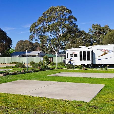 Sandhurst Motel Carrum Downs Exterior foto